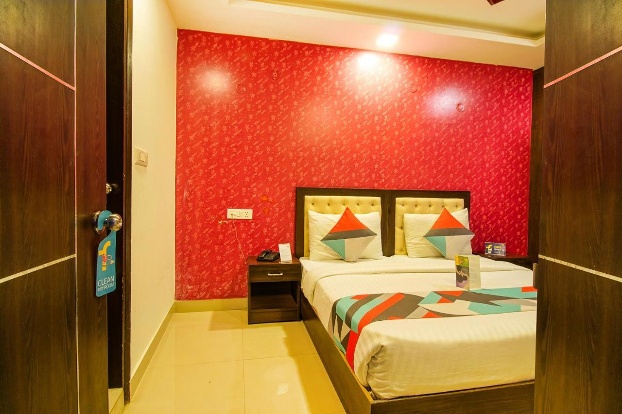 Fabexpress Tp Suite Near Igi Airport New Delhi Buitenkant foto